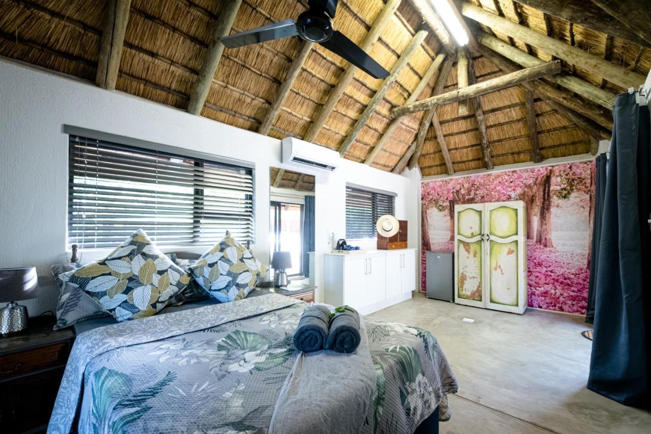 Nkanyi Wildlife House & * Hoedspruit